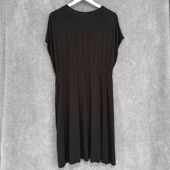 Amazon Essentials Black Surplice Dress 1X - Picture 8 of 11